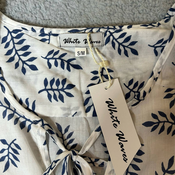 White Waves‎ Top Women Small Medium Oversized Lace Trim Split V Neck Tie Up NEW - Picture 2 of 9